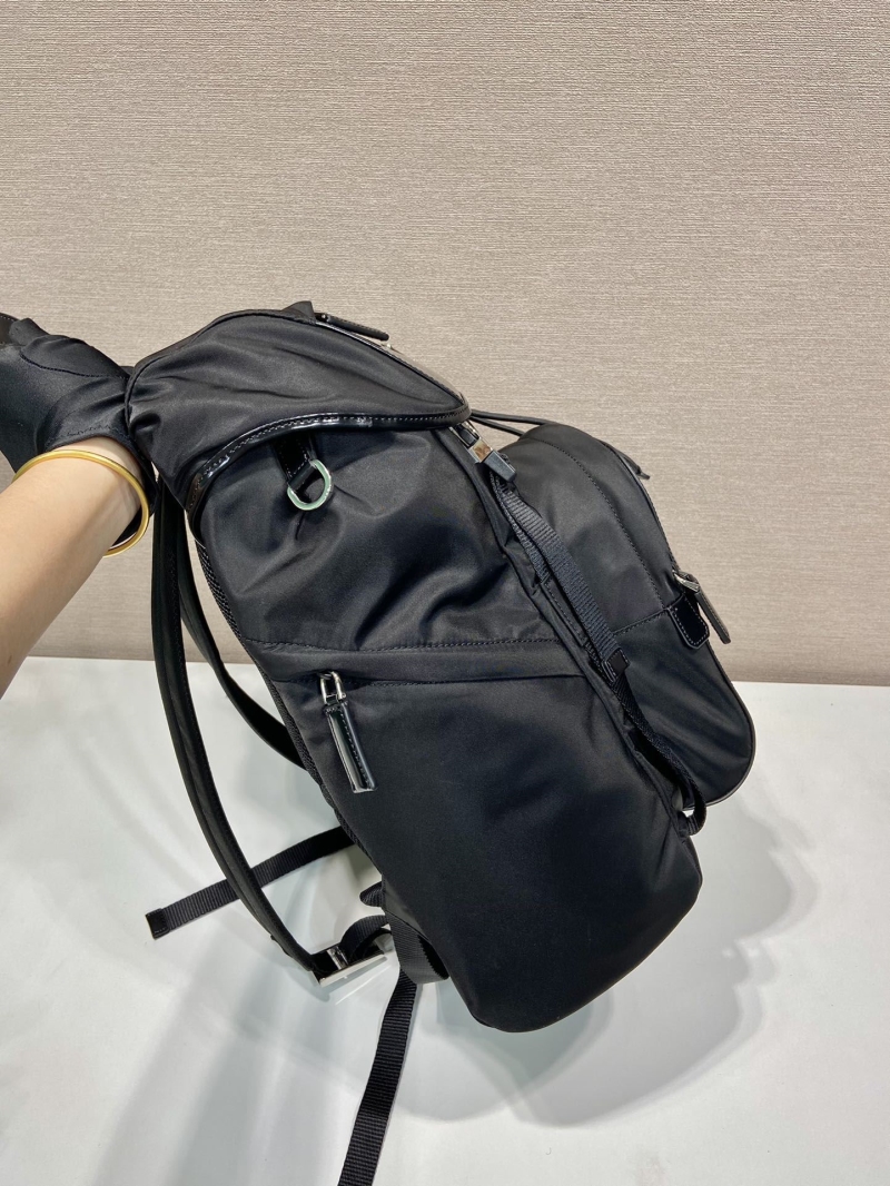 Pra*a backpacks